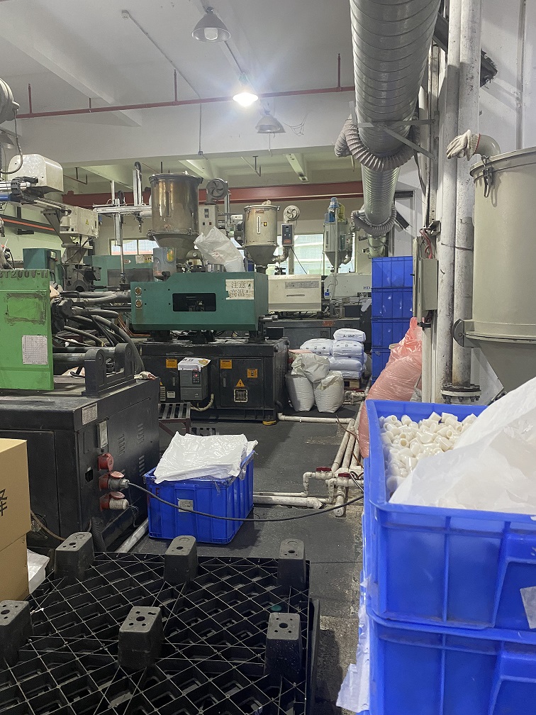 Injection molding machines at FengWineCup — plastic wine cup production line in Dongguan