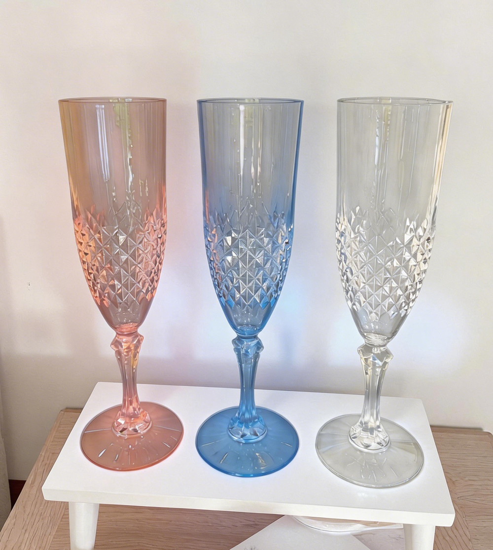 Colored champagne flutes pink blue clear plastic custom logo manufacturer